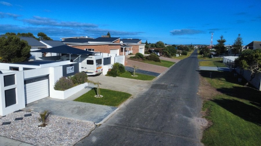 0 Bedroom Property for Sale in Pearly Beach Western Cape